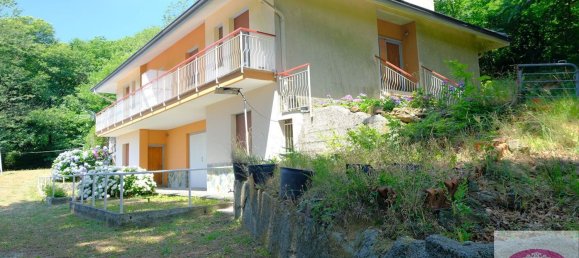 Вилла с 10 комнатами в Урбе, Италия № 145063 2