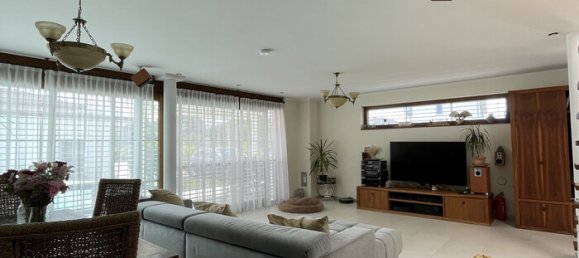 Таунхаус с 7 комнатами в Альтах, Австрия № 213567 11