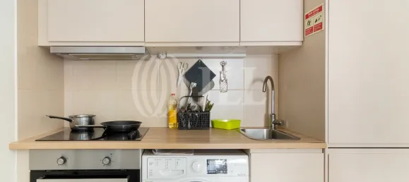 3 bedrooms Apartment in Lisbon, Portugal No. 164157 8