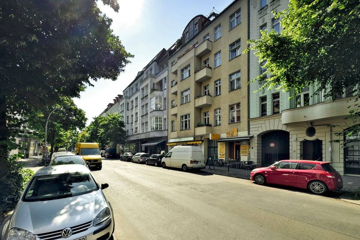 4 rooms Building in Friedrichshain, Germany No. 26433
