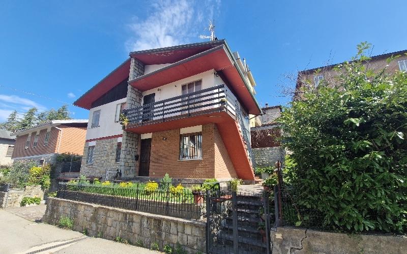 9-Zimmer Villa in Zocca, Italy, Nr. 236918