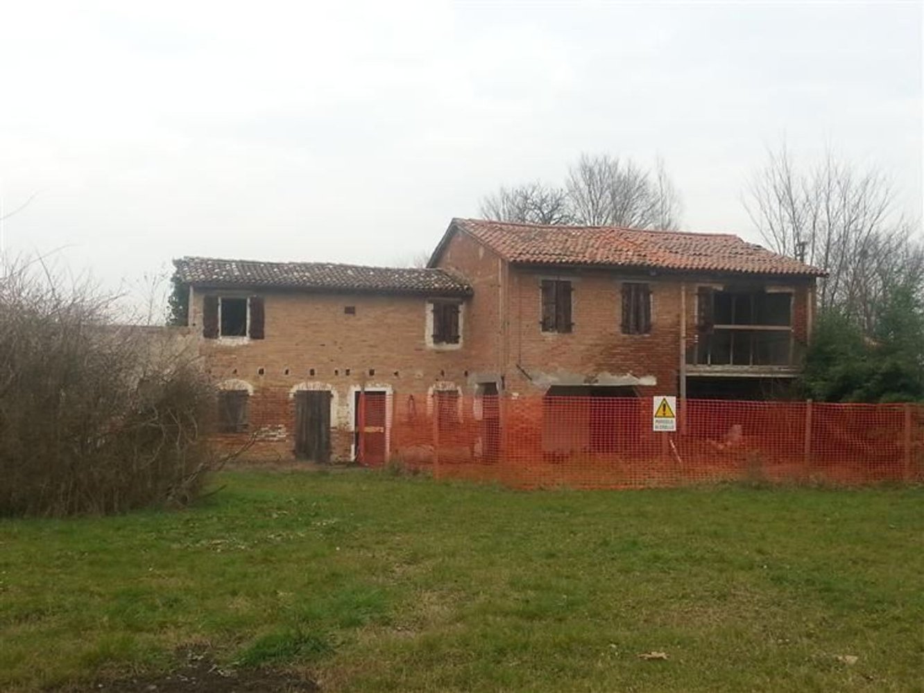 8 rooms House in Scorzè, Italy No. 107034