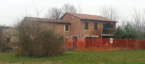 8 rooms House in Scorzè, Italy No. 107034 2