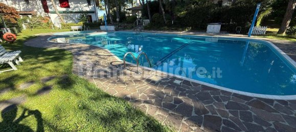 5-salle Villa à Udine, Italy No. 374849 3