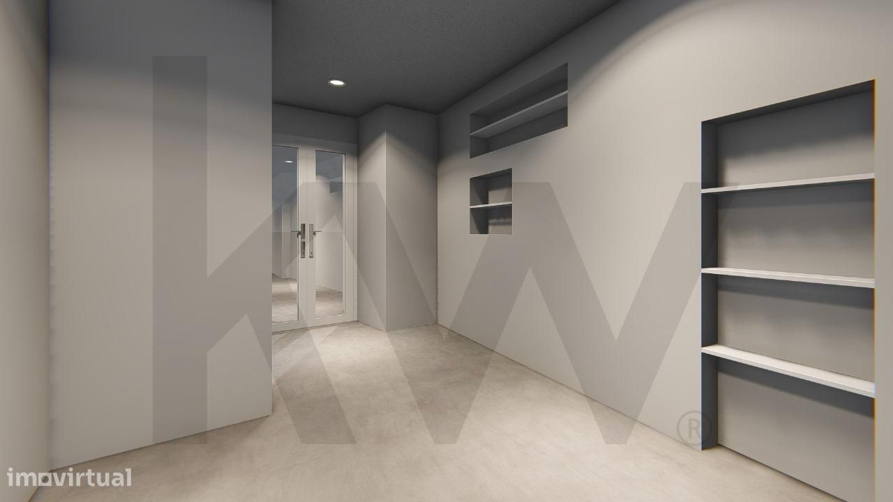 85m² Commercial property in Lisbon, Portugal No. 231570