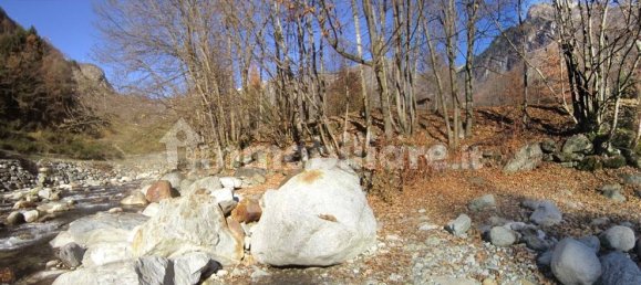 220m² Commercial property in Campertogno, Italy No. 337343 23