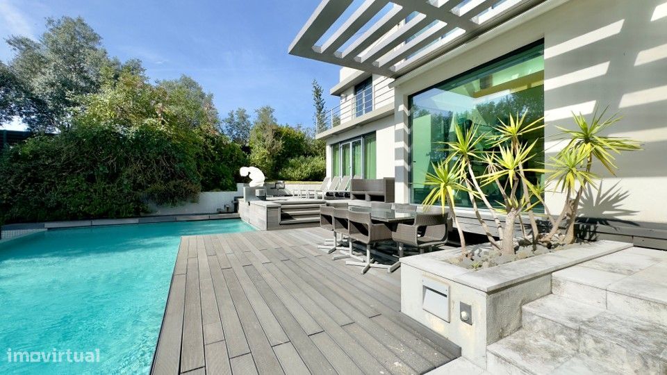 4 bedrooms House in Lisbon, Portugal No. 51352