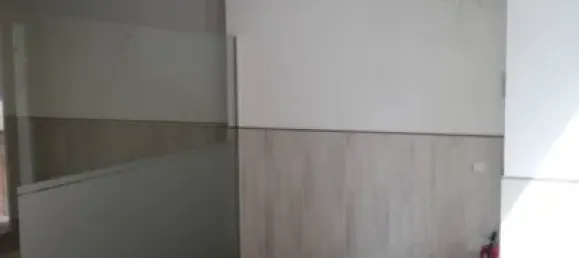 94m² Commercial property in Fuengirola, Spain No. 140384 4