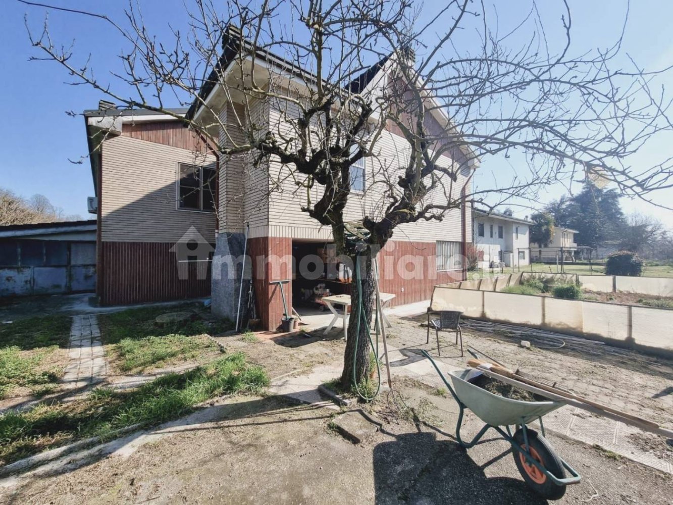 Дом с 3 спальнями в Алессандрия, Италия № 66667