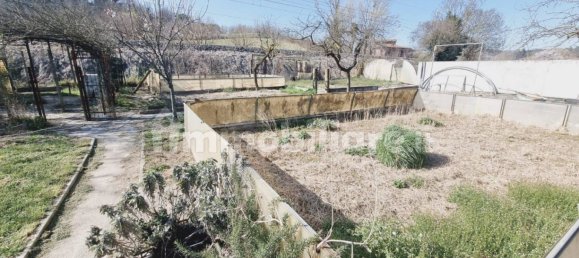 Дом с 3 спальнями в Алессандрия, Италия № 66667 7