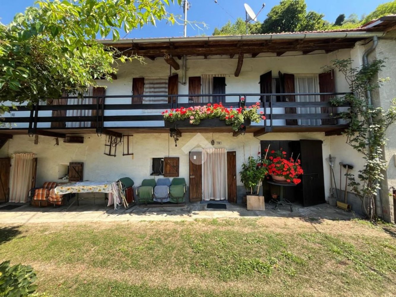 6-salle Maison à Sanfront, Italy No. 285946