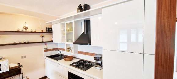 2 bedrooms Apartment in Aprica, Italy No. 302523 2