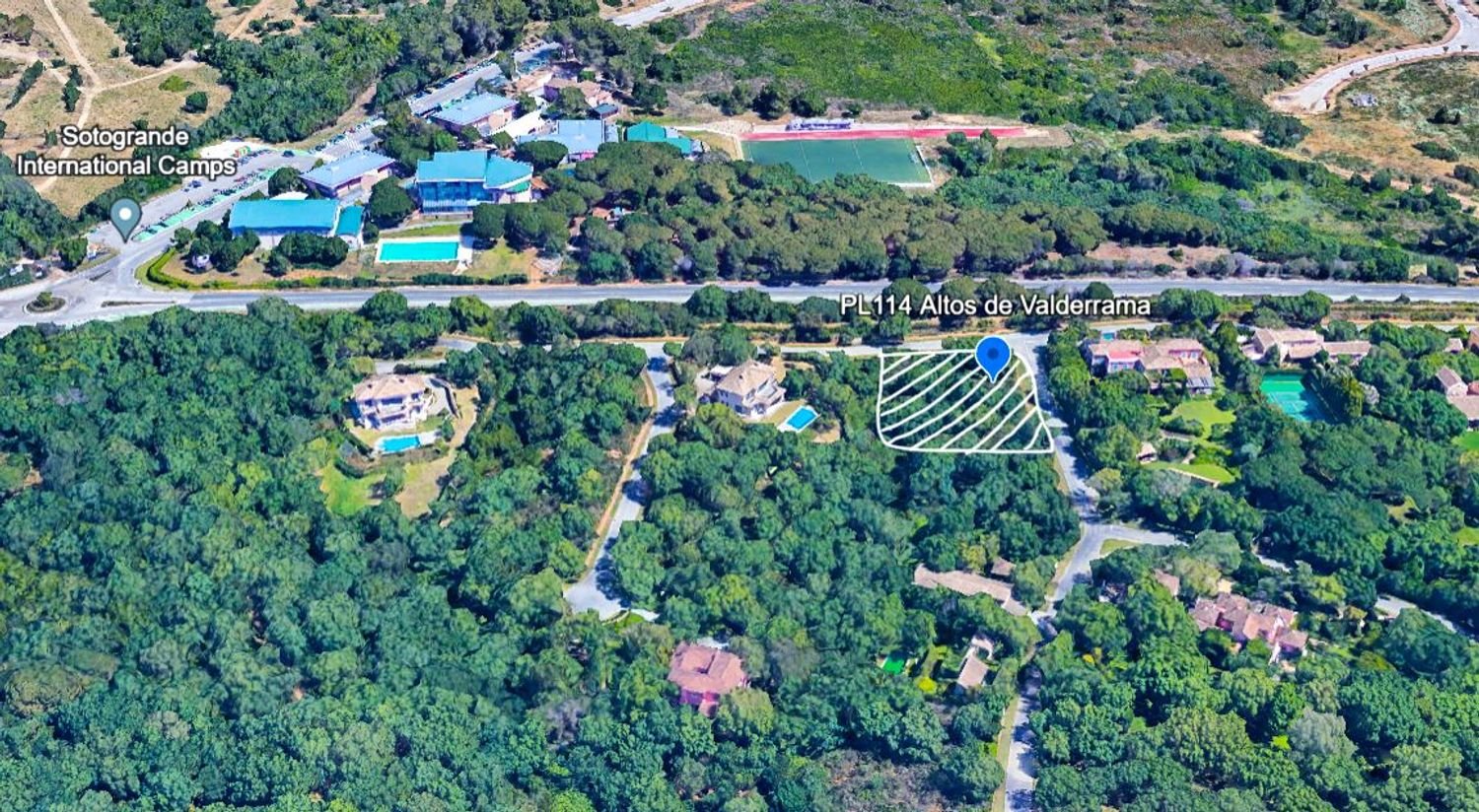 2100m² Land in Cadiz, Spain No. 72374