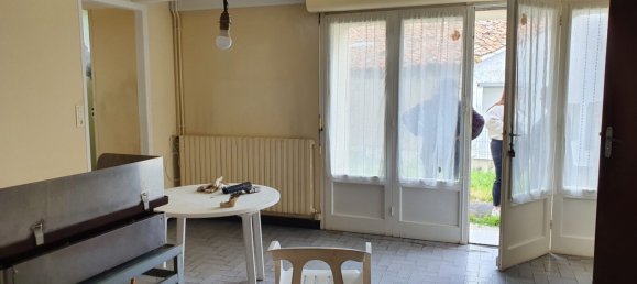 3 bedrooms Villa in Semussac, France No. 103072 22