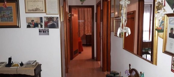 Квартира с 4 комнатами в Терамо, Италия № 154130 6