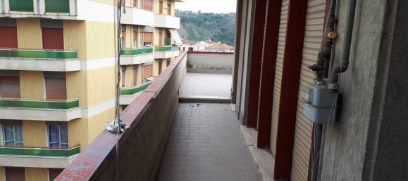 Квартира с 4 комнатами в Терамо, Италия № 154130 12