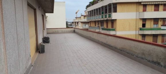 Квартира с 4 комнатами в Терамо, Италия № 154130 15