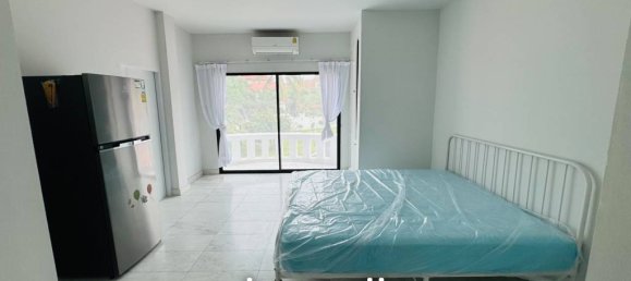 8 bedrooms Villa in Pattaya, Thailand No. 24563 9