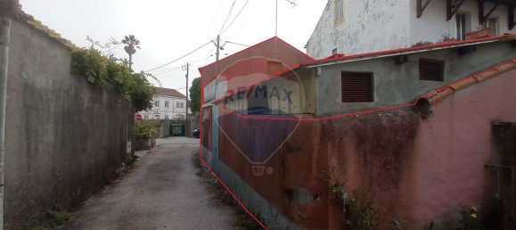 1 bedroom House in Figueira da Foz, Portugal No. 32998 4