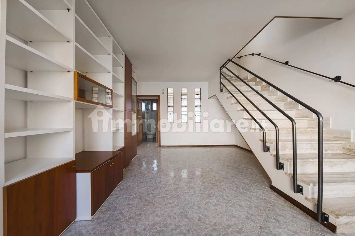 Apartamento T2 em Castelnuovo Berardenga, Italy N.º 194134