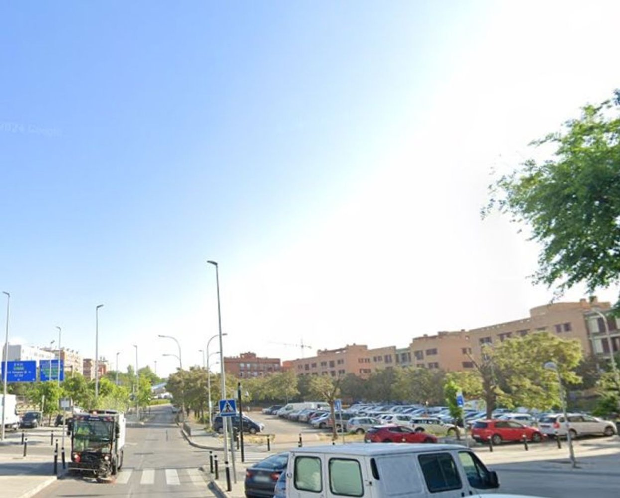 3 bedrooms Apartment in Madrid, Spain No. 156107