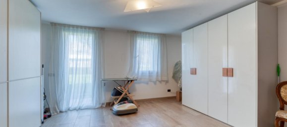 5 rooms Villa in Vigonza, Italy No. 81756 3