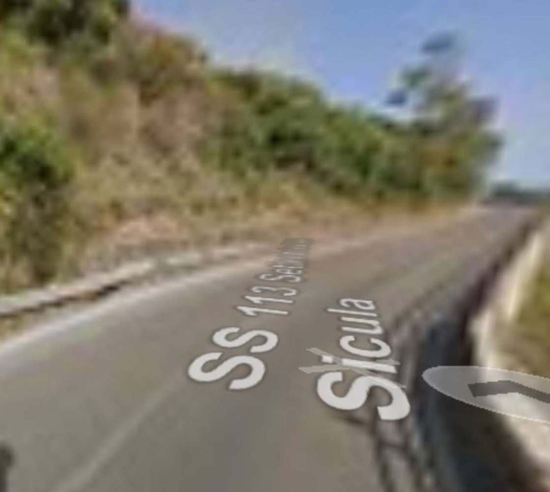 Terreno em Cefalù, Italy 49737 m² N.º 291475