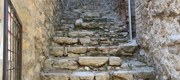 2 rooms Duplex in Narni, Italy No. 255809 4