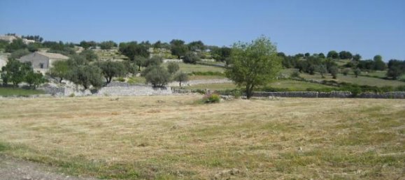 Terreno en Modica, Italy 8245 m² No. 231788 2