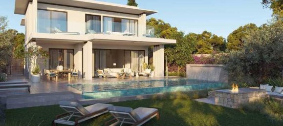 4 bedrooms Commercial property in Limassol, Cyprus No. 19543 9