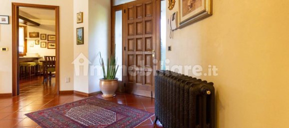 3 Schlafzimmer Villa in Pordenone, Italy, Nr. 10428 9