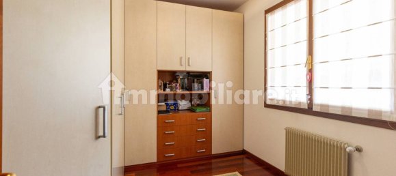 3 Schlafzimmer Villa in Pordenone, Italy, Nr. 10428 25