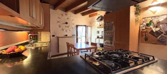 1 bedroom Apartment in Travagliato, Italy No. 381902 2