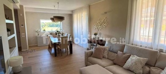 5 غرف نوم فيلا في Treviolo, Italy رقم 341979 12