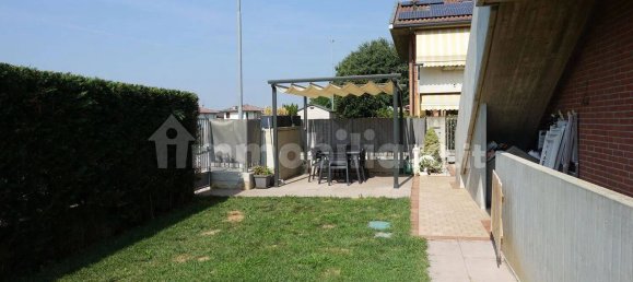 5 غرف نوم فيلا في Treviolo, Italy رقم 341979 41