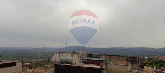 2 Schlafzimmer Haus in Francofonte, Italy, Nr. 233892 2