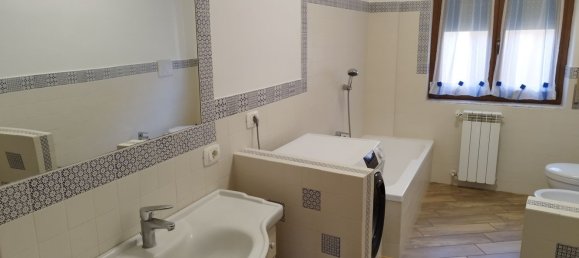 Apartamento de 3 habitaciónes en Viterbo, Italy No. 297088 5