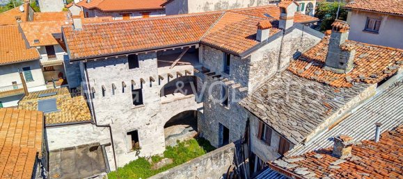 Casa T4 em Abbadia Lariana, Italy N.º 134170 2