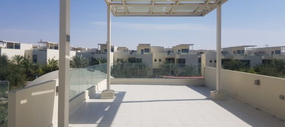 3 bedrooms Villa in The Sustainable City, UAE No. 8867 6