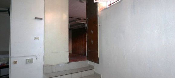 2-Zimmer Gewerbliche Immobilie in Bologna, Italy, Nr. 194841 6