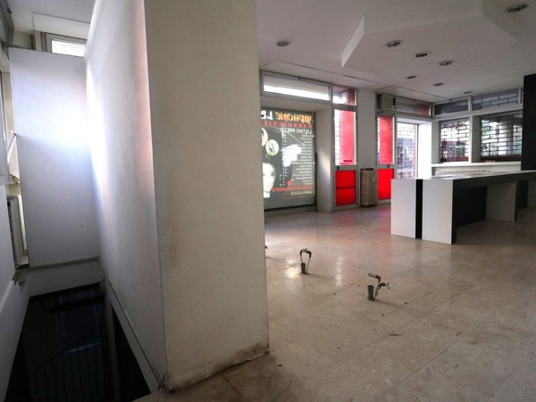 2-Zimmer Gewerbliche Immobilie in Bologna, Italy, Nr. 194841