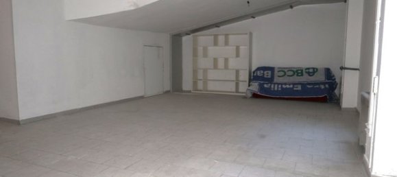 2-Zimmer Gewerbliche Immobilie in Bologna, Italy, Nr. 194841 12