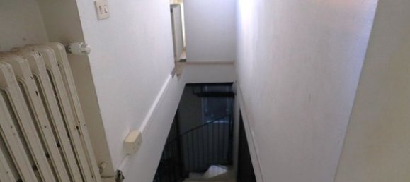 2-Zimmer Gewerbliche Immobilie in Bologna, Italy, Nr. 194841 16