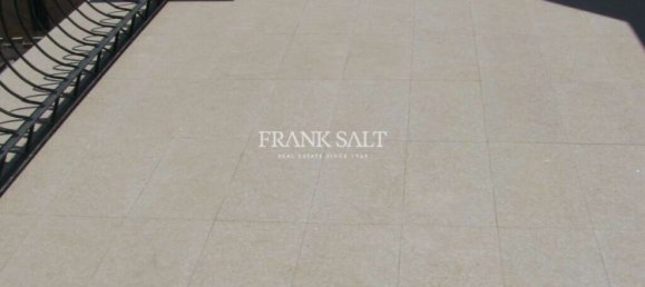 3 bedrooms Penthouse in Sliema, Malta No. 3243 9