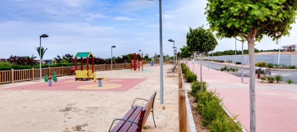 2 bedrooms Bungalow in Torrevieja, Spain No. 285524 5