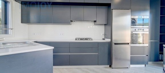 Casa de 4 dormitorios en Cascais, Portugal No. 107043 10