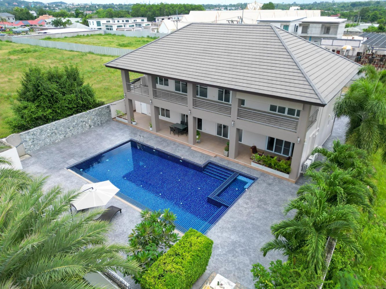 5 غرف نوم منزل في Pattaya, Thailand رقم 60086