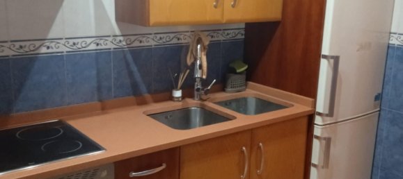 Apartamento de 3 dormitorios en Córdoba, Spain No. 160625 3