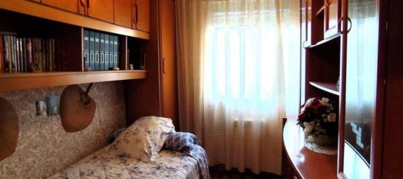 Apartamento de 2 dormitorios en Santander, Spain No. 154493 10