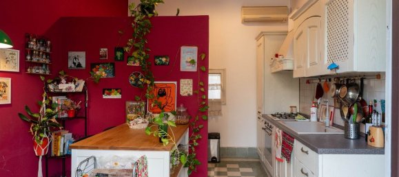 7-salle Appartement à Palermo, Italy No. 274866 12